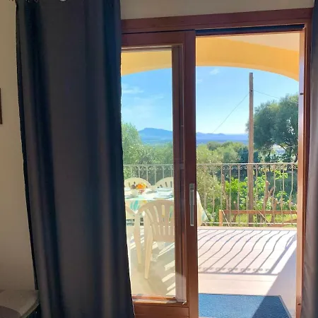 Casa Elicriso-veranda With A Sea View 巴德希