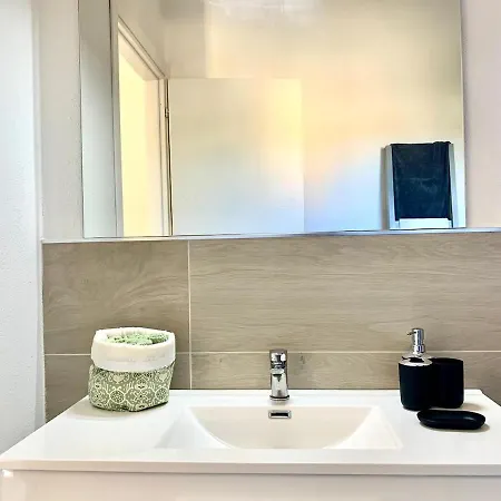 Casa Elicriso-veranda With A Sea View 公寓 巴德希