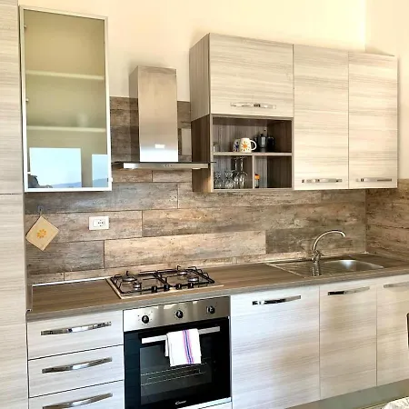 Casa Elicriso-veranda With A Sea View 公寓 *