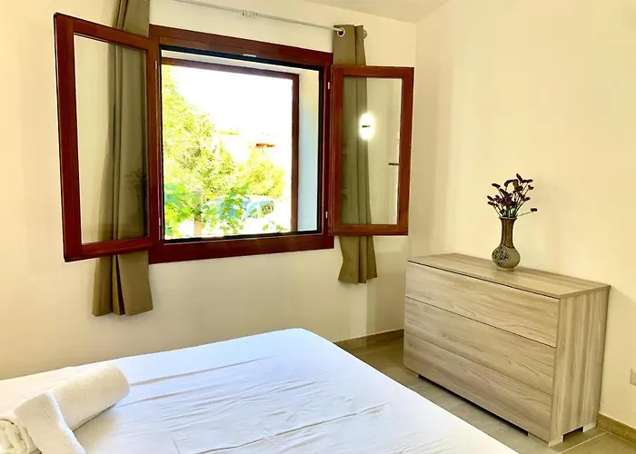 Casa Elicriso-veranda With A Sea View * Badesi